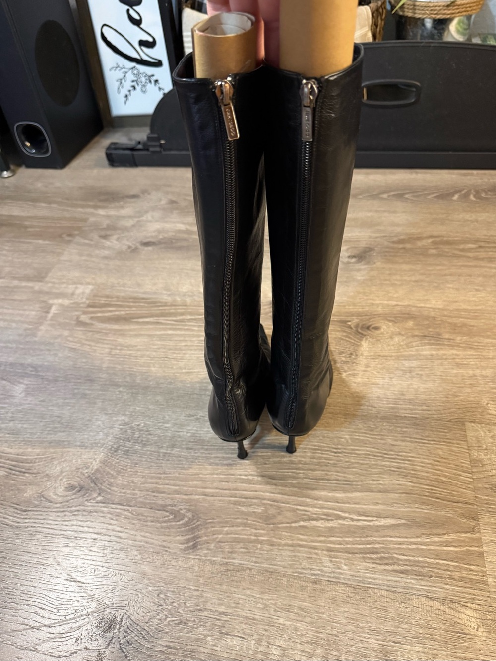 Vintage Jimmy Choo Peony Black Leather Pointed Toe Knee High Heeled Boots - Picture 8 of 16